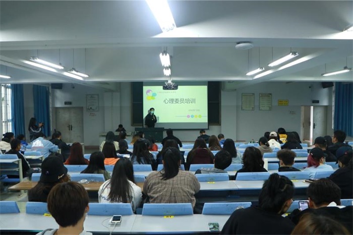 新學期，新環境，新心情 文化藝術咨詢服務的啟航